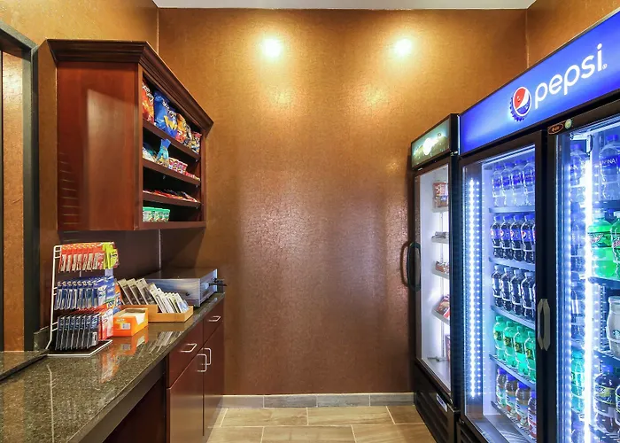Cobblestone Inn & Suites - Menomonie/Uw-Stout